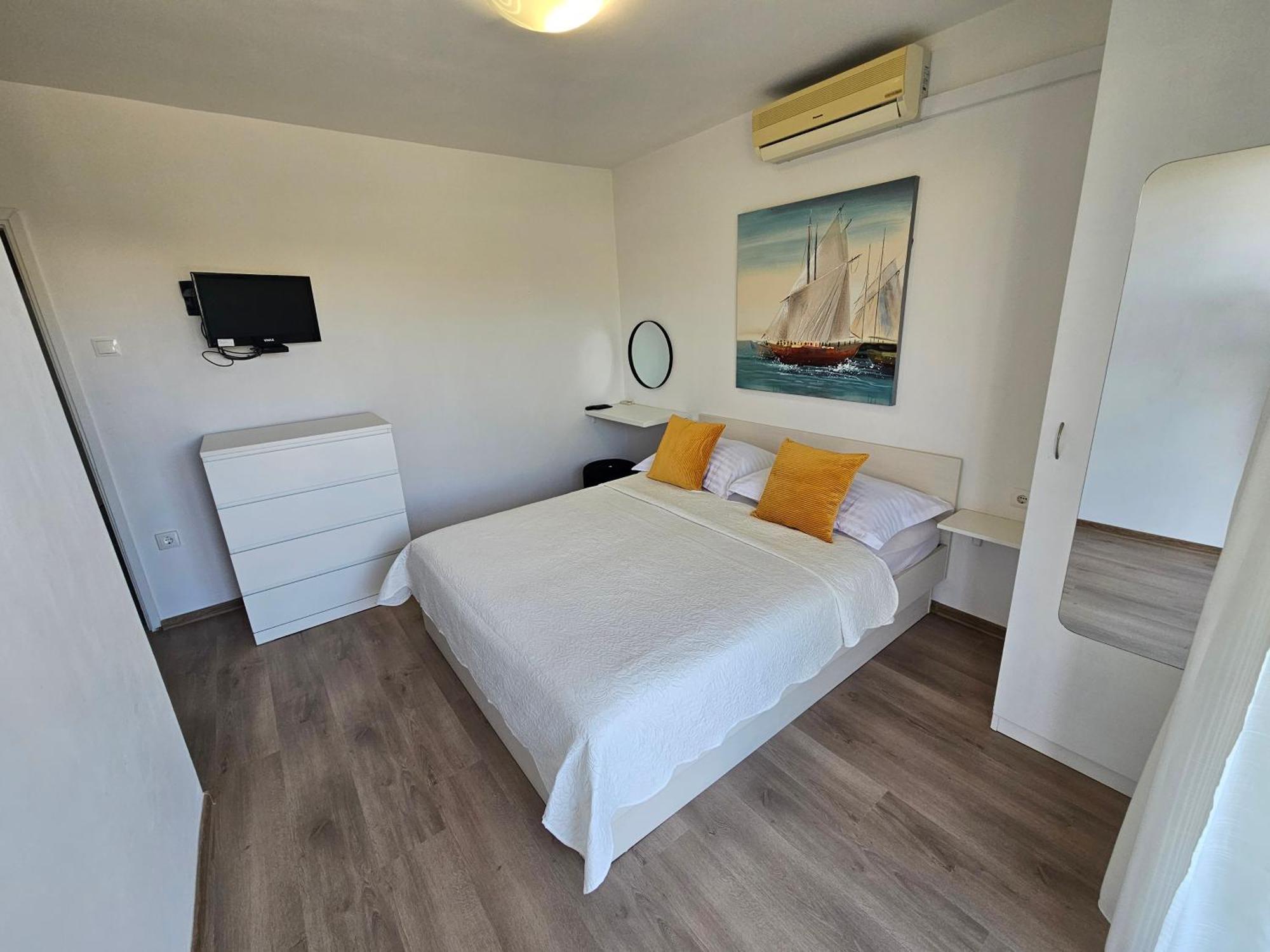 Apartmani Matija Makarska Bagian luar foto